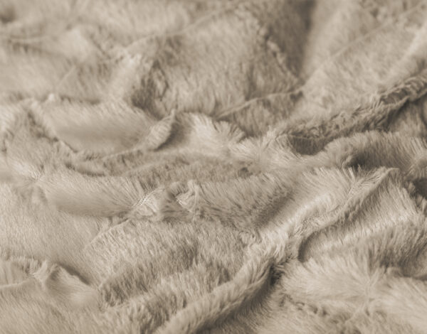 Faux Fur Check Beige 200x200/220 - Afbeelding 5