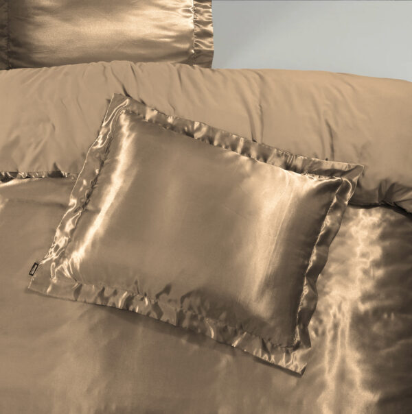 Glossy Taupe Kussensloop 60 x 70 - Afbeelding 2