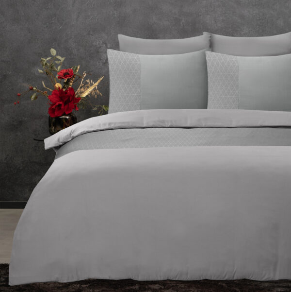 Monte Negro Zand 240 x 220