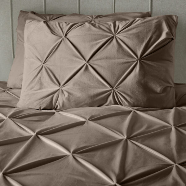 Velvet Pintuck Taupe 200 x 200/220 - Afbeelding 4